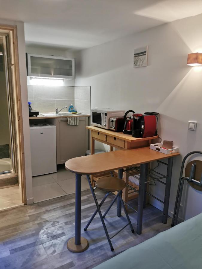 La Petite Cour Apartment Honfleur Exterior photo